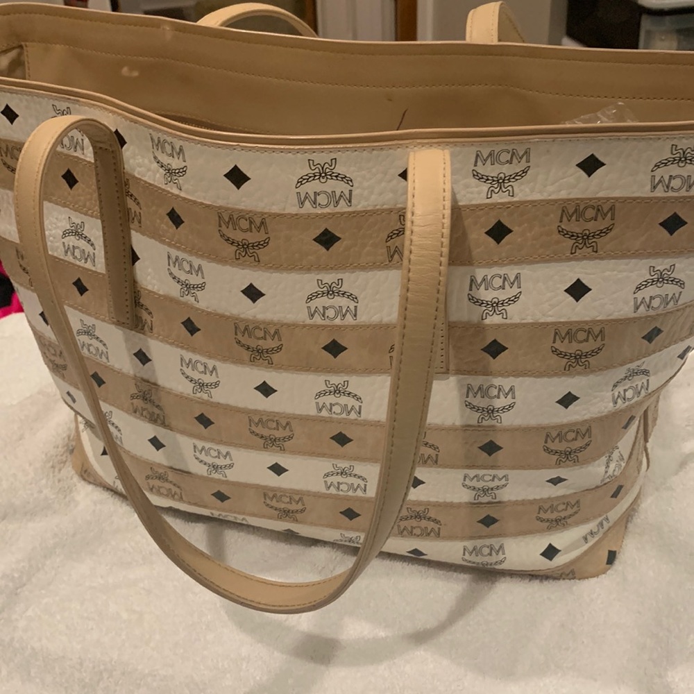MCM purse barely used